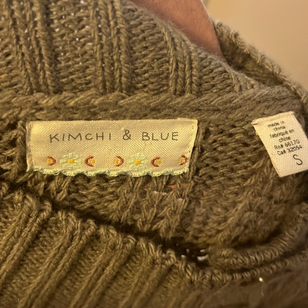 Sweater - Picture 3 of 3